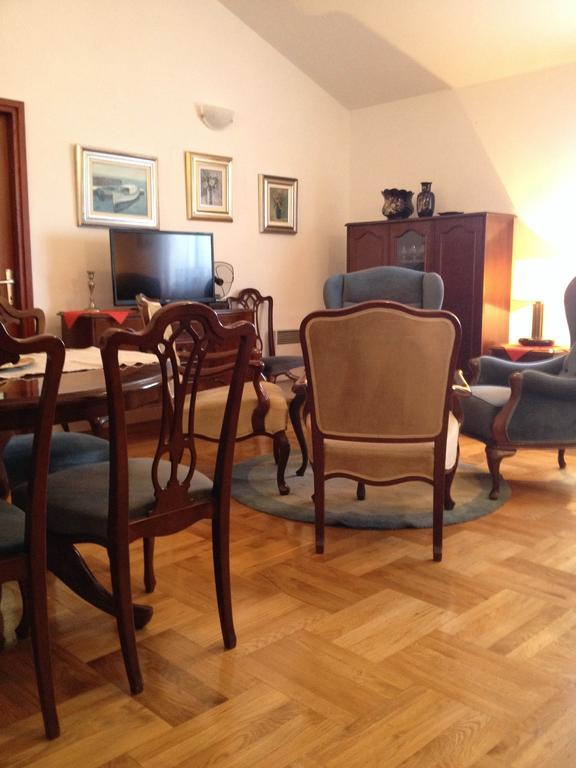 Apartment Sara Pirovac Camera foto